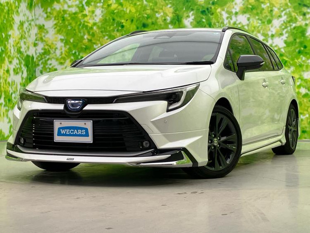 カローラツーリング 1.8 ハイブリッド W×B E-Four 4WD