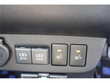 運転席/助手席シートヒーター付です。