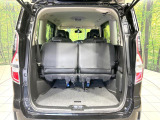 普段のお買い物や通勤、送迎等に十分な荷室スペースを確保しております。セカンドシートを倒すと、大きな荷物の積載も可能です♪