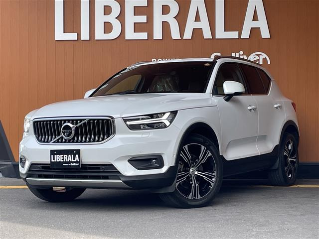 XC40 T4 AWD インスクリプション 4WD 4WD 本革シート