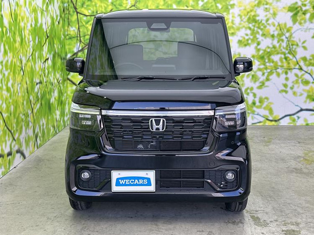 ホンダ N-BOXカスタム ブラック スタイル の中古車詳細 (登録済未使用