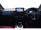 Audiのインテリアはエクステリア同様、優れたデザイン性とクオリティ、そして機能性を兼ね備えております。