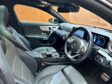 CLAシューティングブレーク CLA200d AMGライン 本革シート 修復歴無し