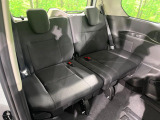 3列目シートはもちろん状態良好☆大人でもゆったりと座って頂けますので、大人数でのお出かけもラクラクです♪ご家族で、気の知れた仲間で、ドライブに行くのが楽しみですね♪