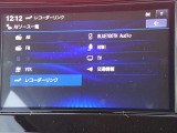 純正メモリーナビ、ラジオや地デジなど様々なメディアに対応しております♪(機種により異なりますのでスタッフまでご確認ください)