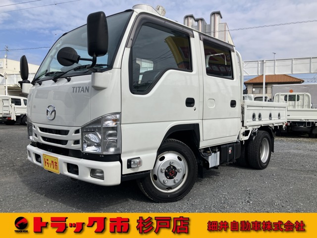タイタン  積載1.55t 全低床Wキャブ4WD