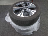 ノーマルタイヤ 純正アルミ