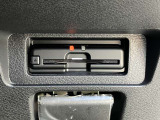 ETCも勿論付ています。これで高速道路の料金所もノーストレス。ノンストップで通過します。