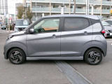 ご成約後はおクルマにより法定点検・車検整備に加え、既定の消耗品を交換してお渡しいたしますのでご安心頂けるかと思います。
