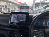 上空から見下ろしたような表示で車両感覚のつかみやすい『アラウンドビューモニター』に移動物検知警報(MOD)があり更に安心です。