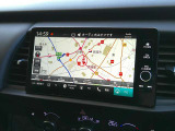 純正9インチナビを装備しております。 お出かけに大変便利です。
