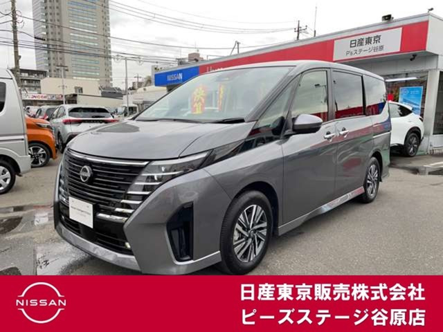 セレナ 1.4 e-POWER ハイウェイスターV 