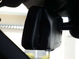 ETC2.0一体型の自動防眩機能付きバックミラー!後続車のヘッドライトの眩しさを自動で軽減してくれます!