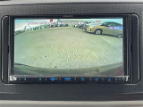 【バックカメラ】駐車が苦手な方でも映像で後方の安全確認もしっかり見えない死角の部分や距離感などモニター確認することが可能です。