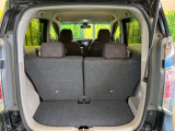 普段のお買い物や通勤、送迎等に十分な荷室スペースを確保しております。セカンドシートを倒すと、大きな荷物の積載も可能です♪