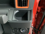 【スライドシート】後席にもスライド機構があることで、細やかに荷室スペースを確保!日常の様々なシーンに対応します♪