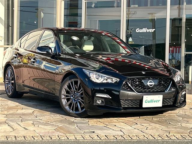 スカイライン3.0 400R本革シート サンルーフ