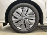タイヤホイールもきれいです。