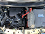 エンジンルームはきれいな状態です。