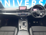 A4アバント 45 TFSI クワトロ スポーツ 4WD 