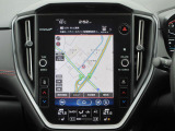 11.6インチのセンターインフォメーションディスプレイ装備!ナビ・オーディオ・空調コントロール・ドライブモードセレクト等々、多岐にわたる情報の表示が可能です!表示はナビ地図です。