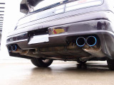 オーリンズ車高調(フルタップ、減衰力)/ボルテック製カーボンGTウイング/社外フェンダー/フジツボ4本出しマフラー/タイヤ7分山/HKS製F-CON V-Pro/HKS製GTⅢSSタービン