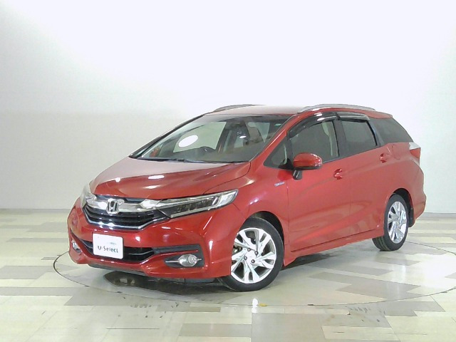 シャトル 1.5 ハイブリッド Z 