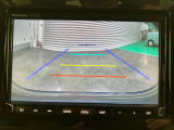【バックモニター】ガイドライン表示機能付きバックカメラ装着車です。バックでの駐車時など後方の安全確認ができて安心安全です♪