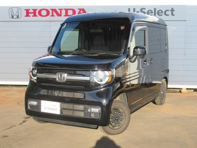 N-VAN +スタイル ファン 4WD 