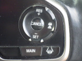 ★クルーズコントロール★ 高速道路などでアクセルを操作しなくても一定速度で走行可能な『クルーズコントロール』付きです!ロングドライブがとても楽になります♪