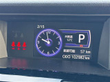 ★インフォメーションディスプレー★車両の様々な情報が確認できるインフォメーションディスプレーが装備されています!