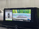 【全周囲カメラ】専用のカメラにより、上から見下ろしたような視点で360度クルマの周囲を確認することができます☆死角部分も確認しやすく、狭い場所での切り返しや駐車もスムーズに行えます。