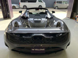 3994ccV8ツインターボ 750PS/7500rpm 800Nm/5500rpm(カタログ値) 1,440kg ステルスホイールフィニッシュ マシンロゴキャリパ P-ZERO CORSA 245/35ZR19・305/30ZR20 電気色変化ガラス クロミック電動オープン