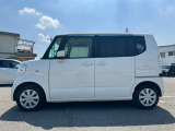 当店は、新車〜登録済未使用車、お買い得軽自動車まで、多数在庫しております♪軽自動車の事なら全て当店にお任せください!目玉車両もございますので、ぜひ一度軽ワールドへお越しくださいませ!
