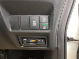 ETC付いてます。ETCが使用可能な道路通行料はキャッシュレスでスマートに走行できます。再セットアップして納車致します。