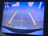 ●ガイドライン付きバックカメラ:不安な駐車もこれで安心!ガイドライン付きなので狭い箇所での駐車もラクラクです!