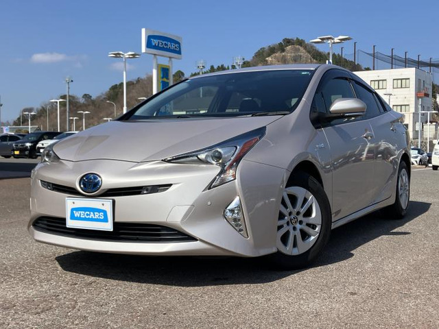 プリウス 1.8 S セーフティ プラス 