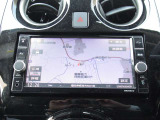 日産純正カーナビゲーション・地図も見やすく、初めての道もこれがあれば安心ですね。