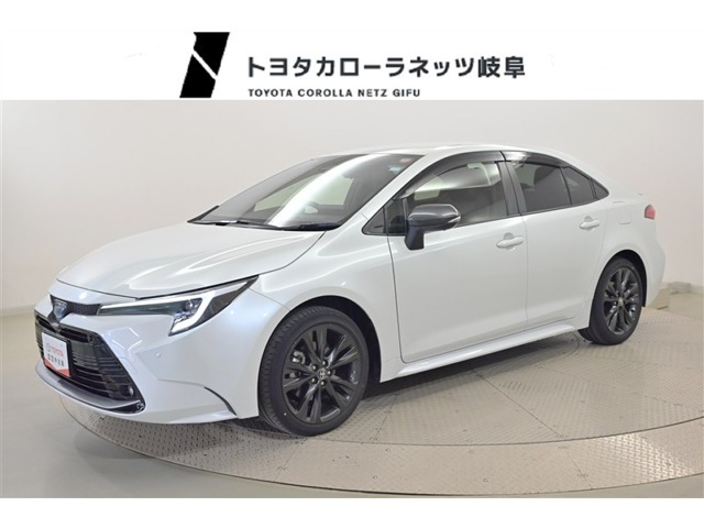 カローラ1.8 ハイブリッド W×B E-Four 4WD