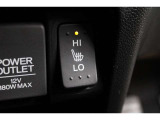 シートヒーター装備付き車!!座席に埋め込まれた電熱線によりシートを暖めることが出来る装備で、温められたシートは、寒い冬には最適です!!