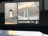 【アラウンドビューモニター】専用のカメラにより、上から見下ろしたような視点で360度クルマの周囲を確認することができます☆死角部分も確認しやすく、狭い場所での切り返しや駐車もスムーズに行えます。
