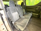 3列目シートはもちろん状態良好☆大人でもゆったりと座って頂けますので、大人数でのお出かけもラクラクです♪ご家族で、気の知れた仲間で、ドライブに行くのが楽しみですね♪