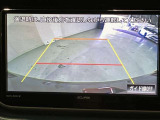 バックガイドモニターで、後方を確認しながら安心して駐車することができます。運転初心者も熟練者も必須の機能ですよ!