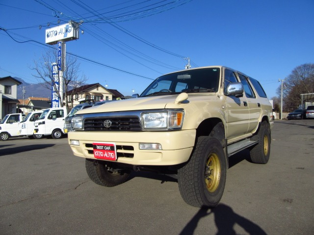 ハイラックスサーフ 2.8 SR ディーゼル 4WD 