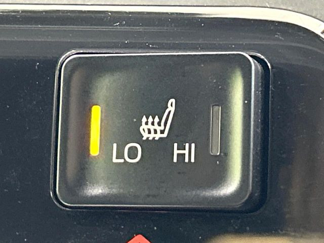 トヨタ ヴォクシー 1.8 ハイブリッド S-Z の中古車詳細 (37,390km