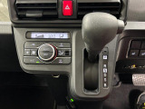 オートエアコンで操作も簡単です♪寒い冬も暑い夏でも車内快適!