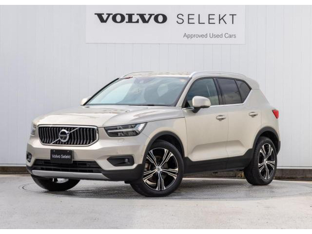 XC40 T4 AWD インスクリプション 4WD 