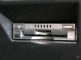 高速道路を賢く使うETC2.0装備です。高速道路とクルマが情報を連携して渋滞の迂回ルートや災害時の適切な誘導をしてくれたりします。