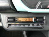 エアコンはオートエアコンです☆快適な空間で運転していただけます☆