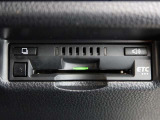 ETC車載器付きです。高速道路の料金所もスムーズに通過できます。